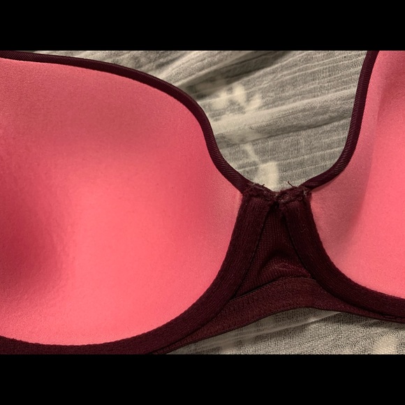 34D Bra, Burgundy Colored. - Picture 3 of 5
